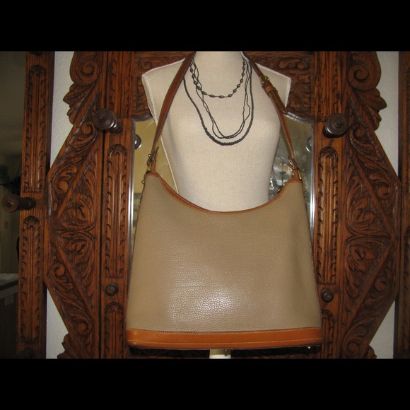 π«SOLDπ« - Picture 2 of 6